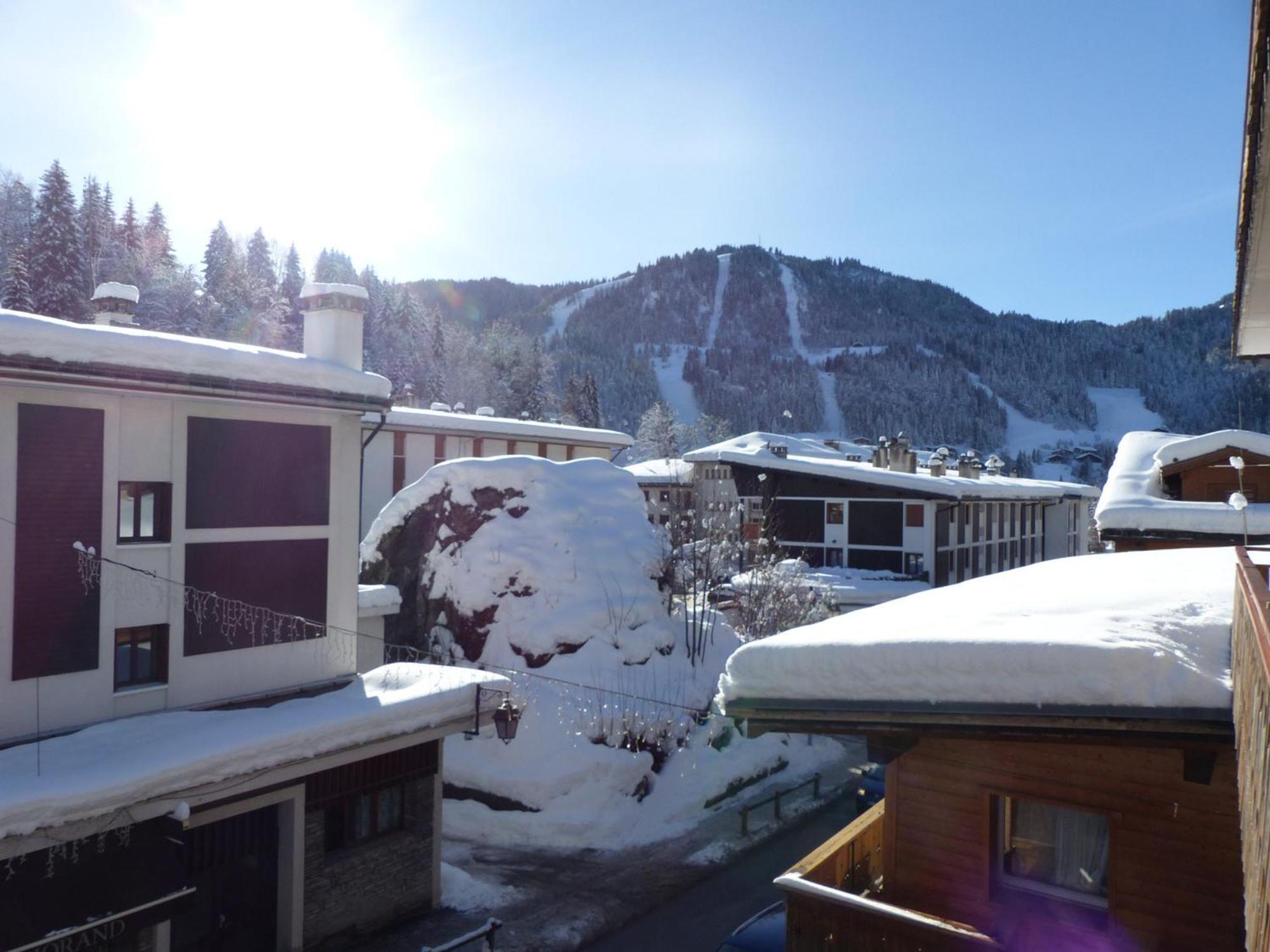 Appartement La Clusaz, 3 pièces, 8 personnes - FR-1-437-25 Esterno foto