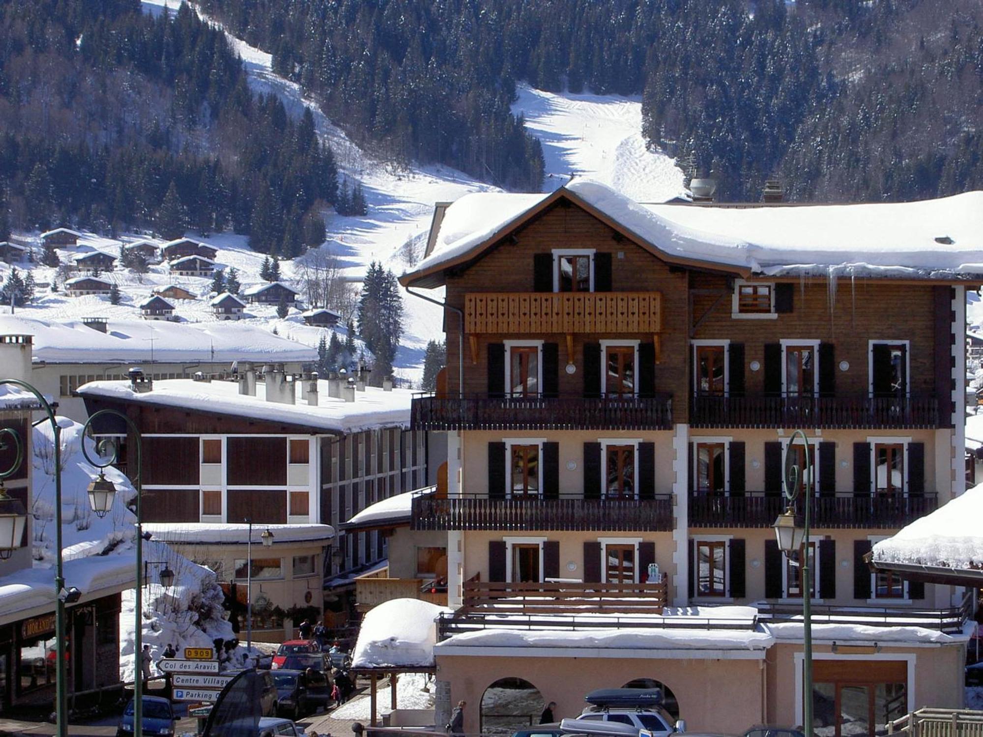 Appartement La Clusaz, 3 pièces, 8 personnes - FR-1-437-25 Esterno foto